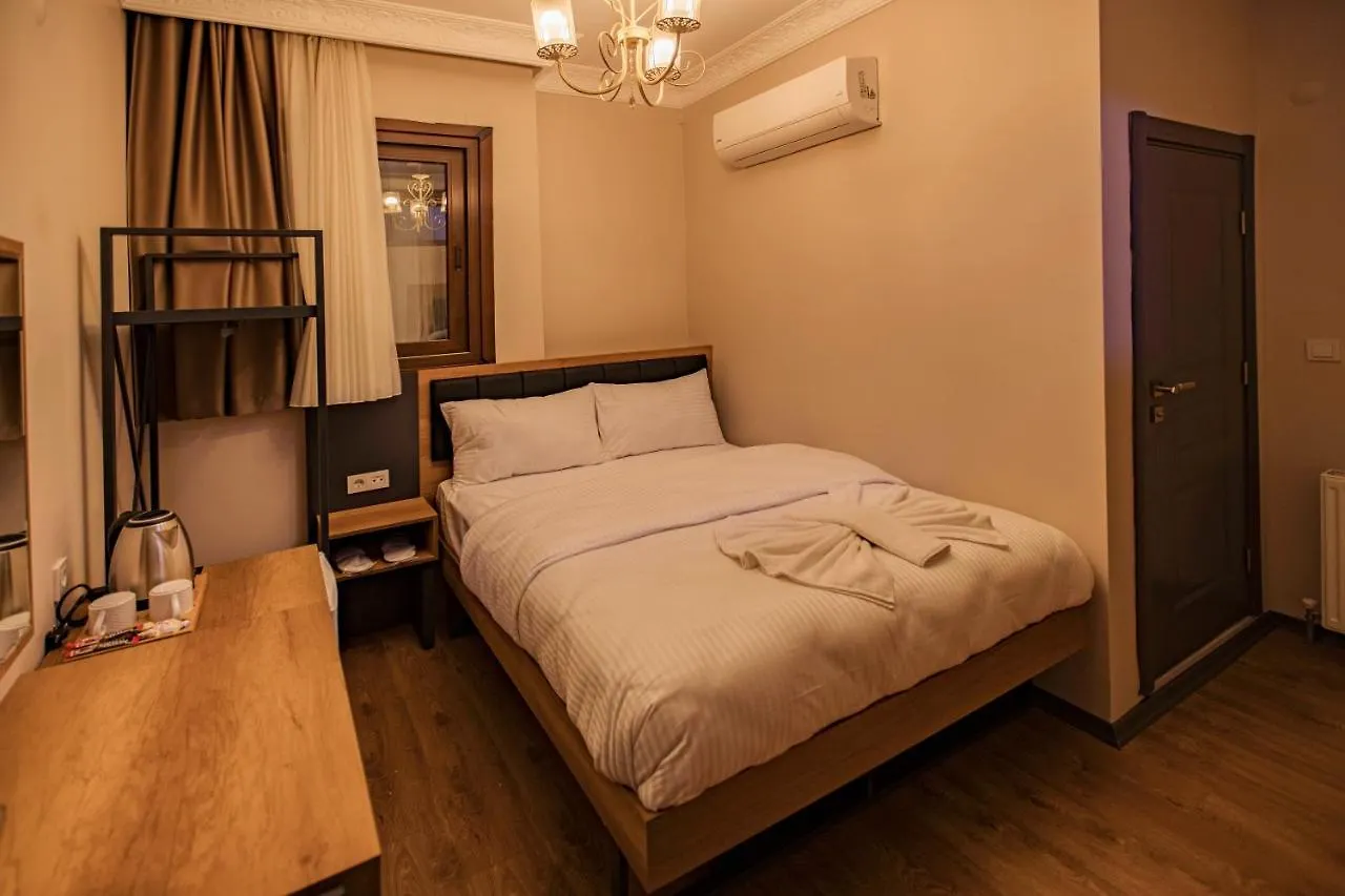 ***  Grand Balyan Hotel & Restaurant Istanbul Turkey